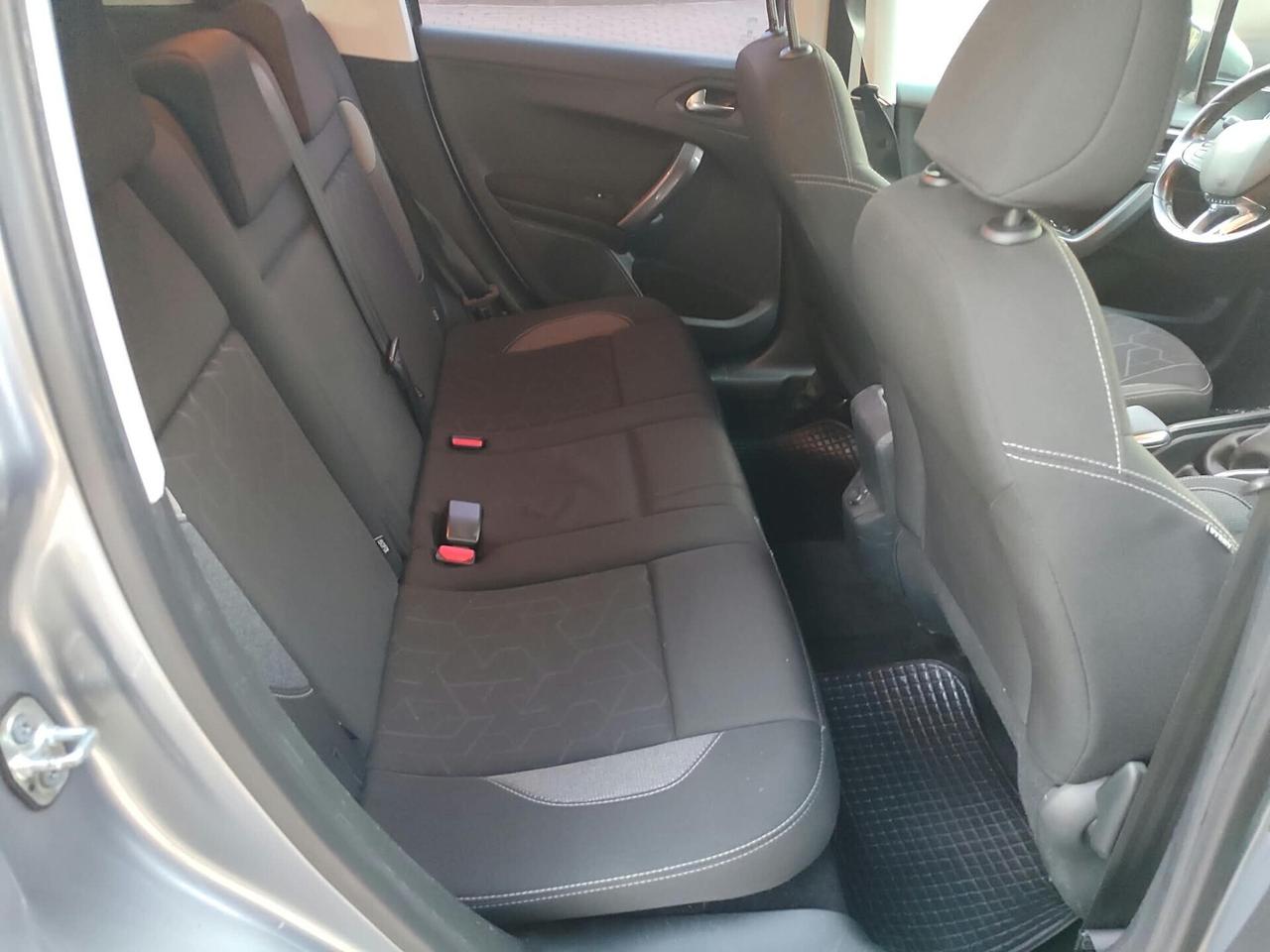 Peugeot 2008 1.6 BlueHDi 75 CV
