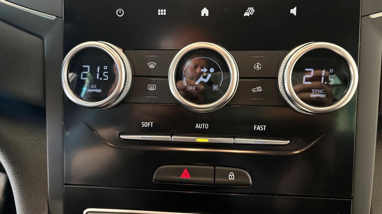 Renault Megane Sporter Plug-in Hybrid E-TECH 160 CV Business