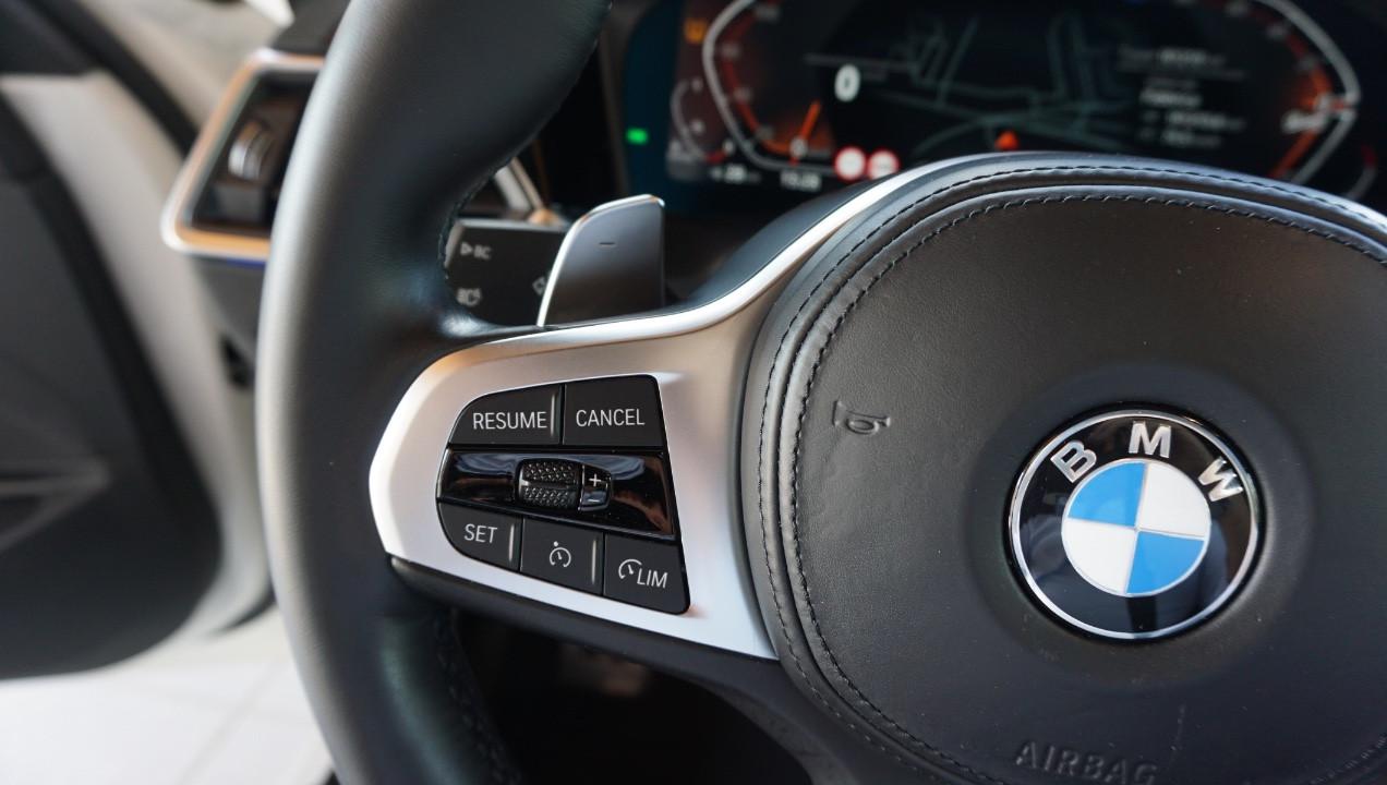 BMW 320 d mhev 48V xdrive Msport auto