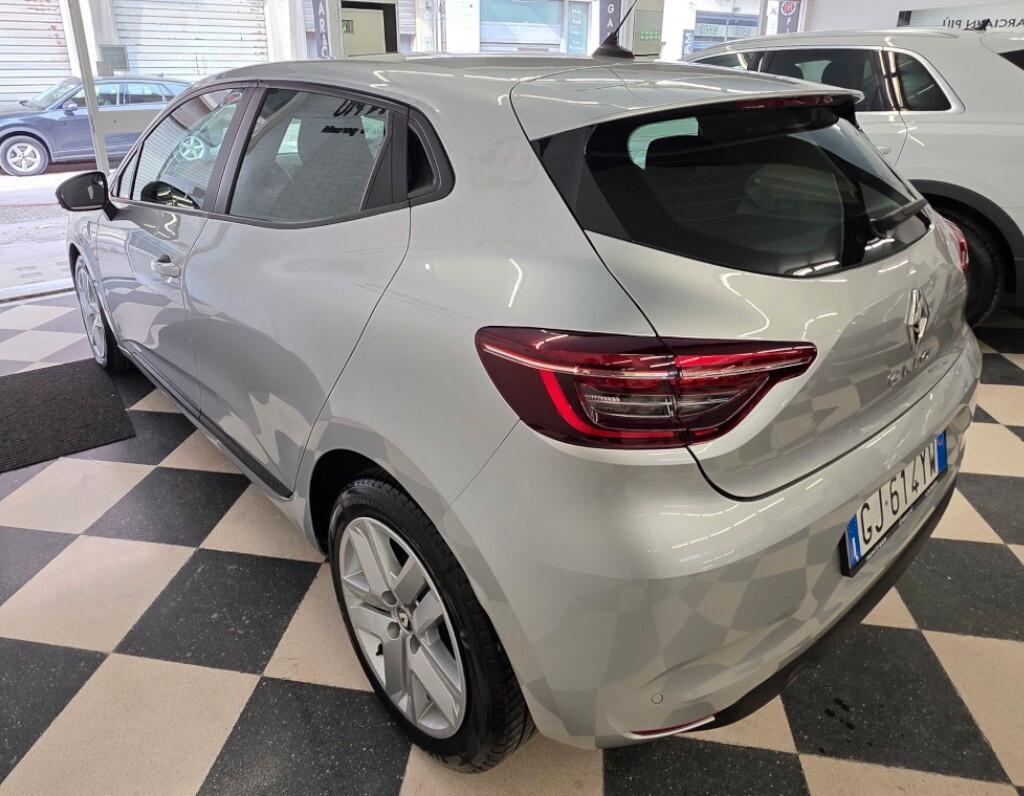 Renault Clio TCe 90 CV 5 porte Neopatentati