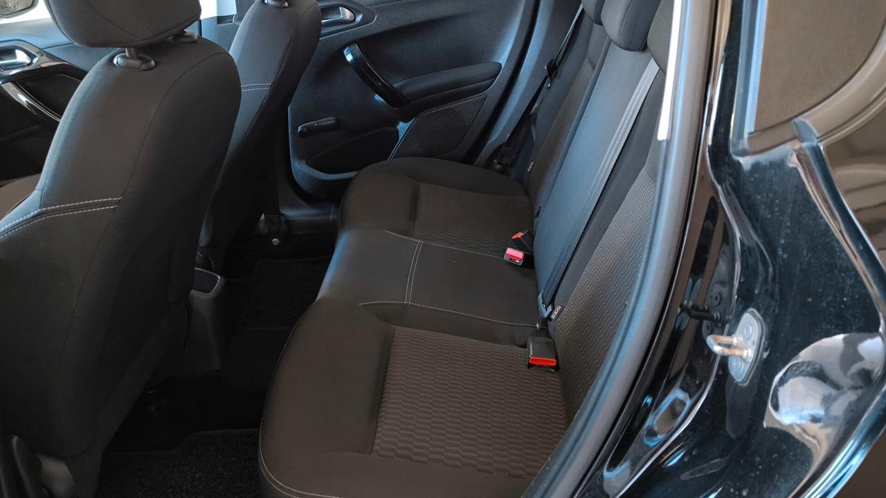 Peugeot 208 BlueHDi 75 5 porte Active