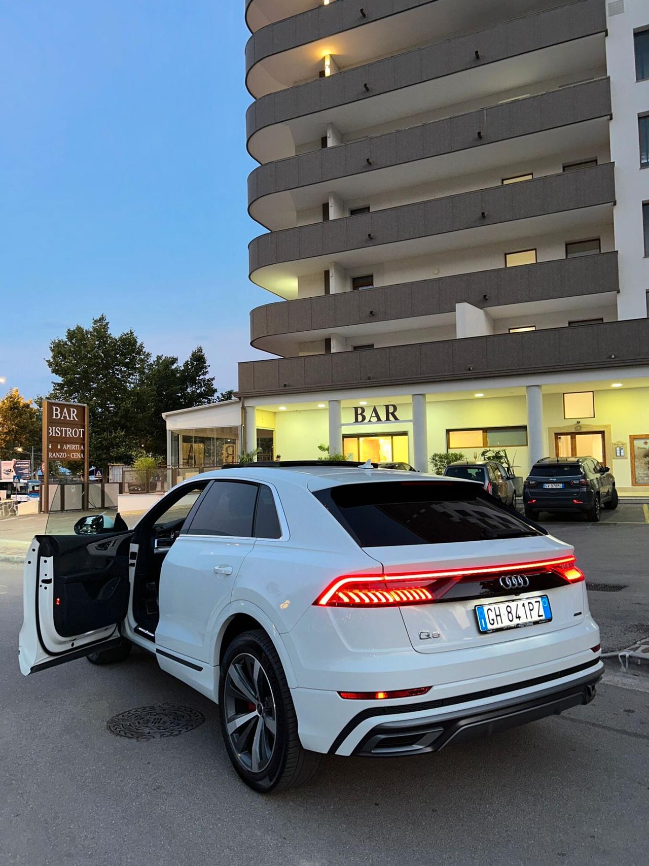 Audi Q8 50 TDI 286 CV quattro tiptronic Sport