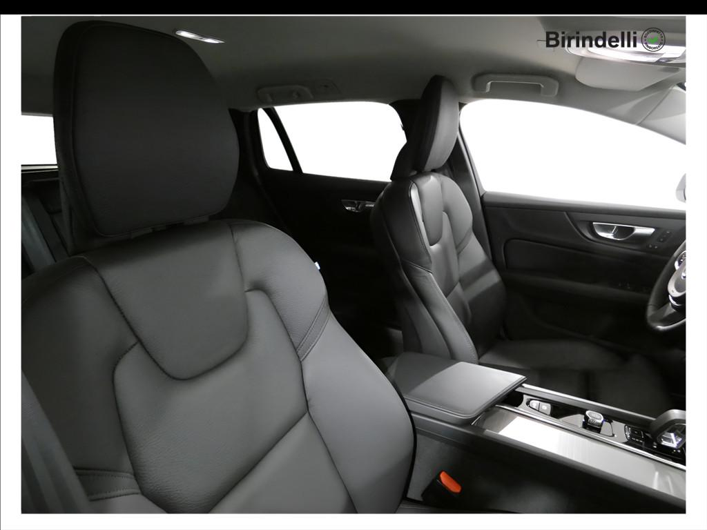 VOLVO V60 CC (2018-2024) - V60 Cross Country B4 (d) AWD automatico Ultimate