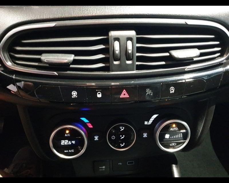 FIAT Tipo (2015--->) 1.6 Mjt S&S 5 porte Cross