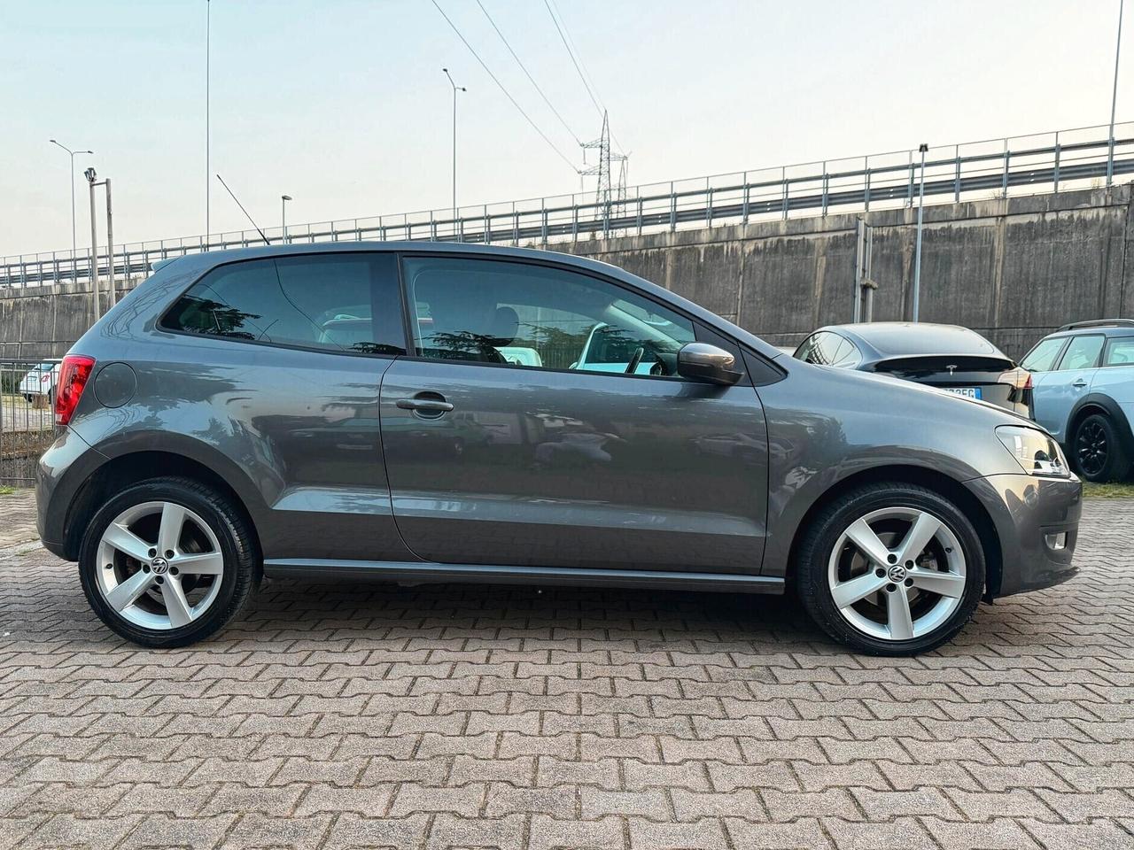 Volkswagen Polo 1.6 TDI 90CV DPF 3 porte OK NEOPATENTATI