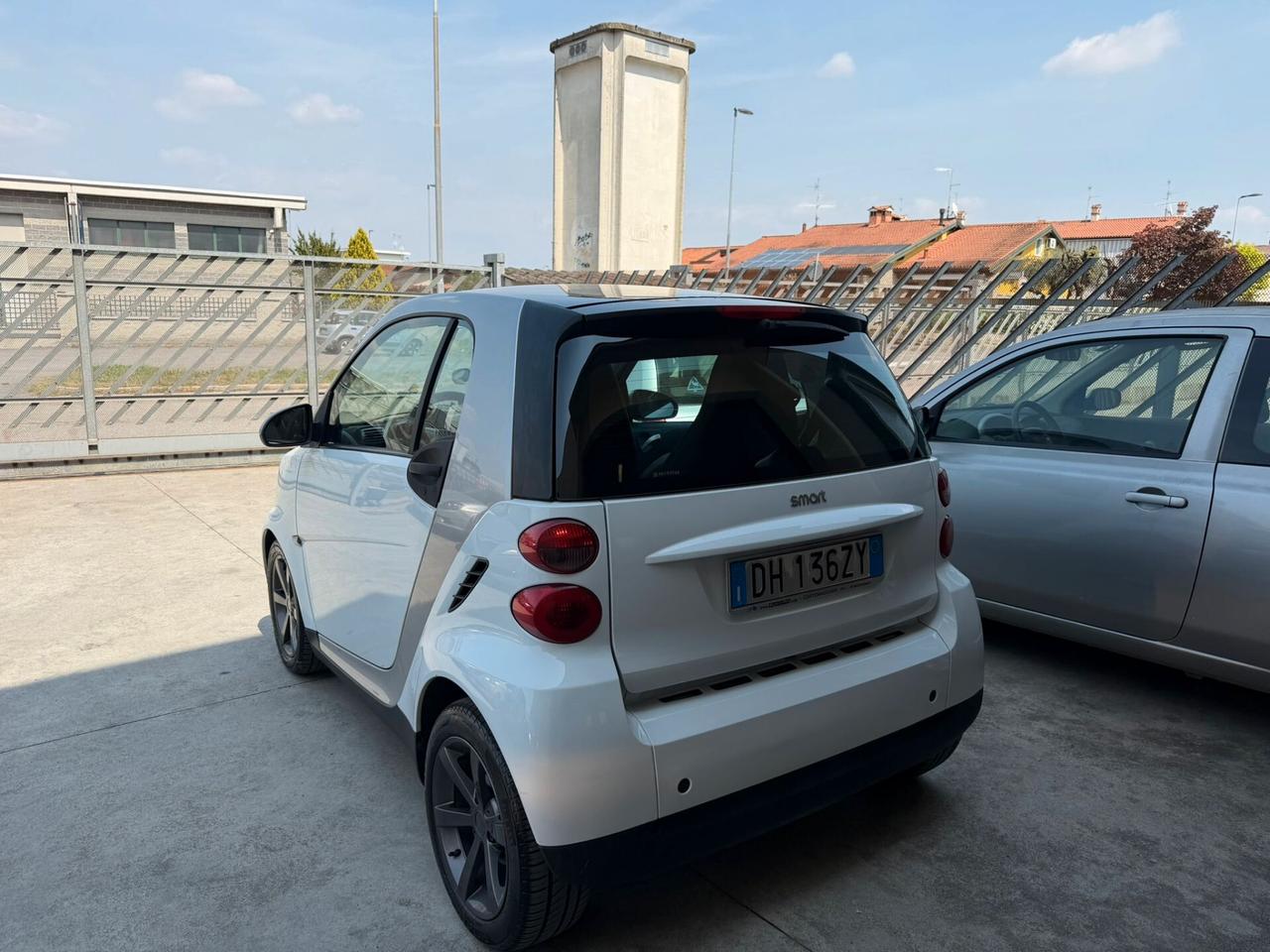 Smart ForTwo 1000 52 kW coupé pure