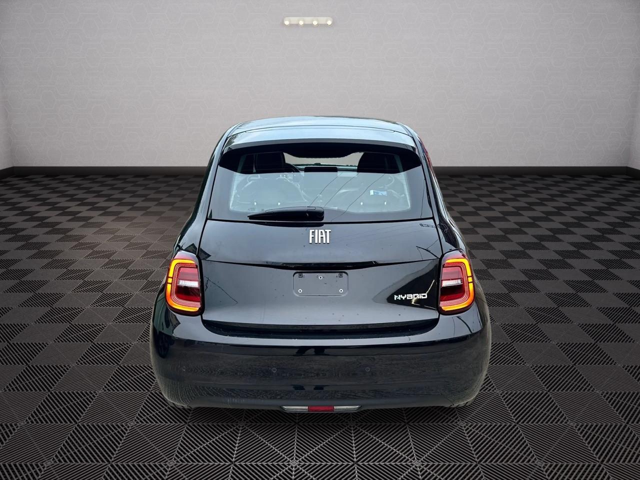 Fiat 500 Berlina Hybrid Torino