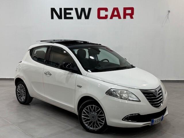 Lancia Ypsilon 1.2 69 CV 5 porte S&S Platinum