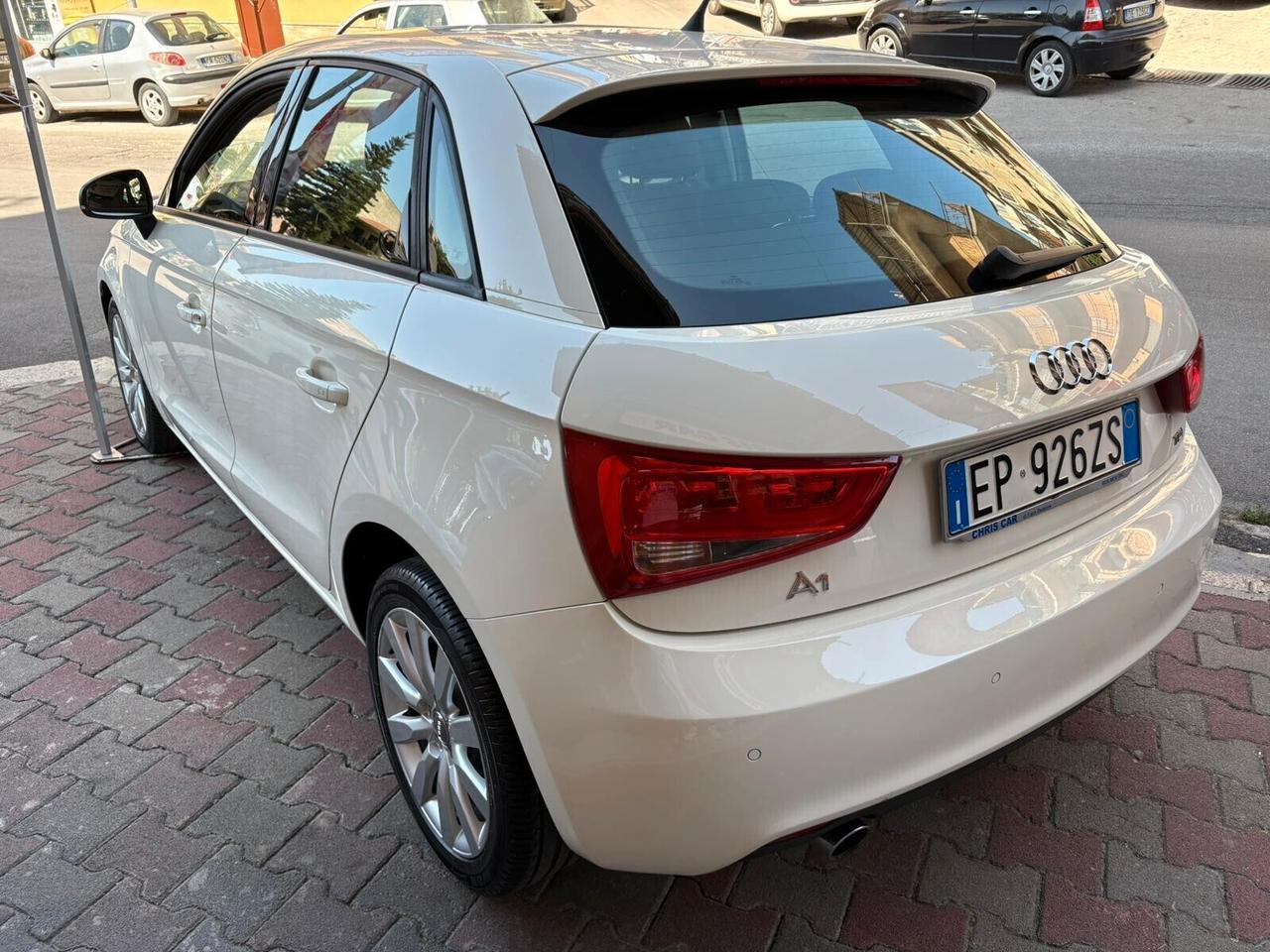 Audi A1 SPB 1.6 TDI 105 CV Ambition