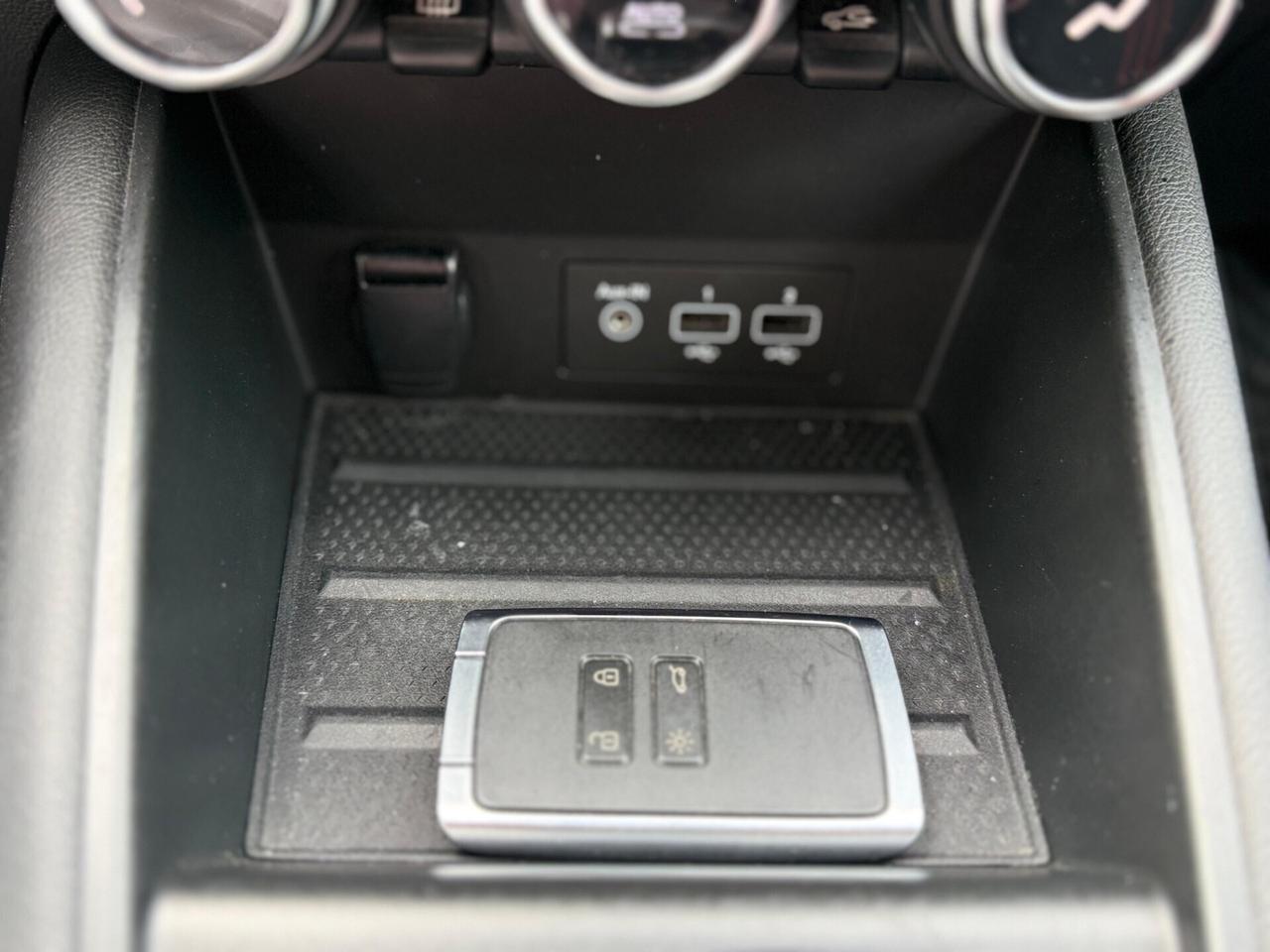 Renault Captur Full Hybrid E-Tech 145 CV RS Line