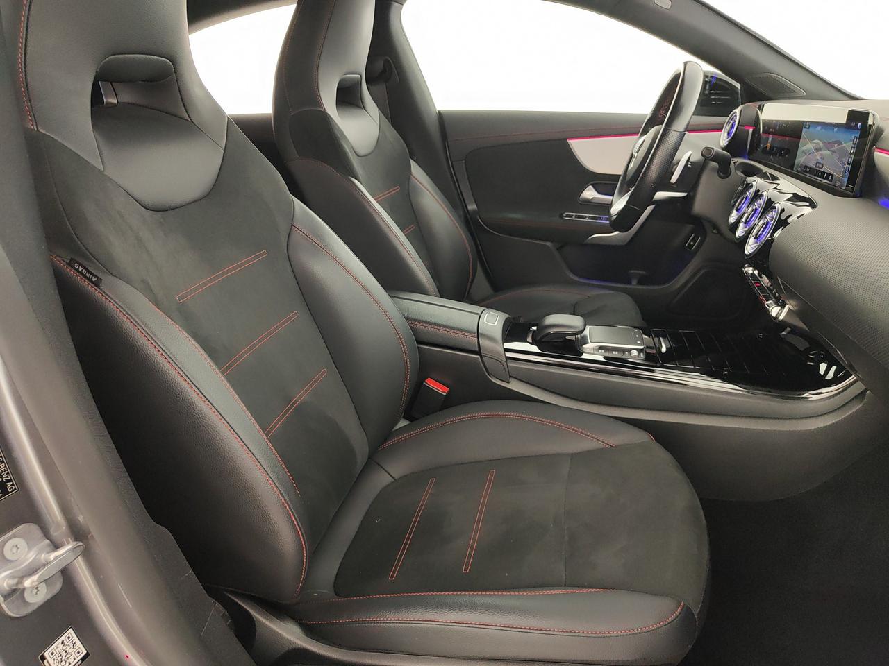 Mercedes-Benz CLA Coupe 200 d Premium auto
