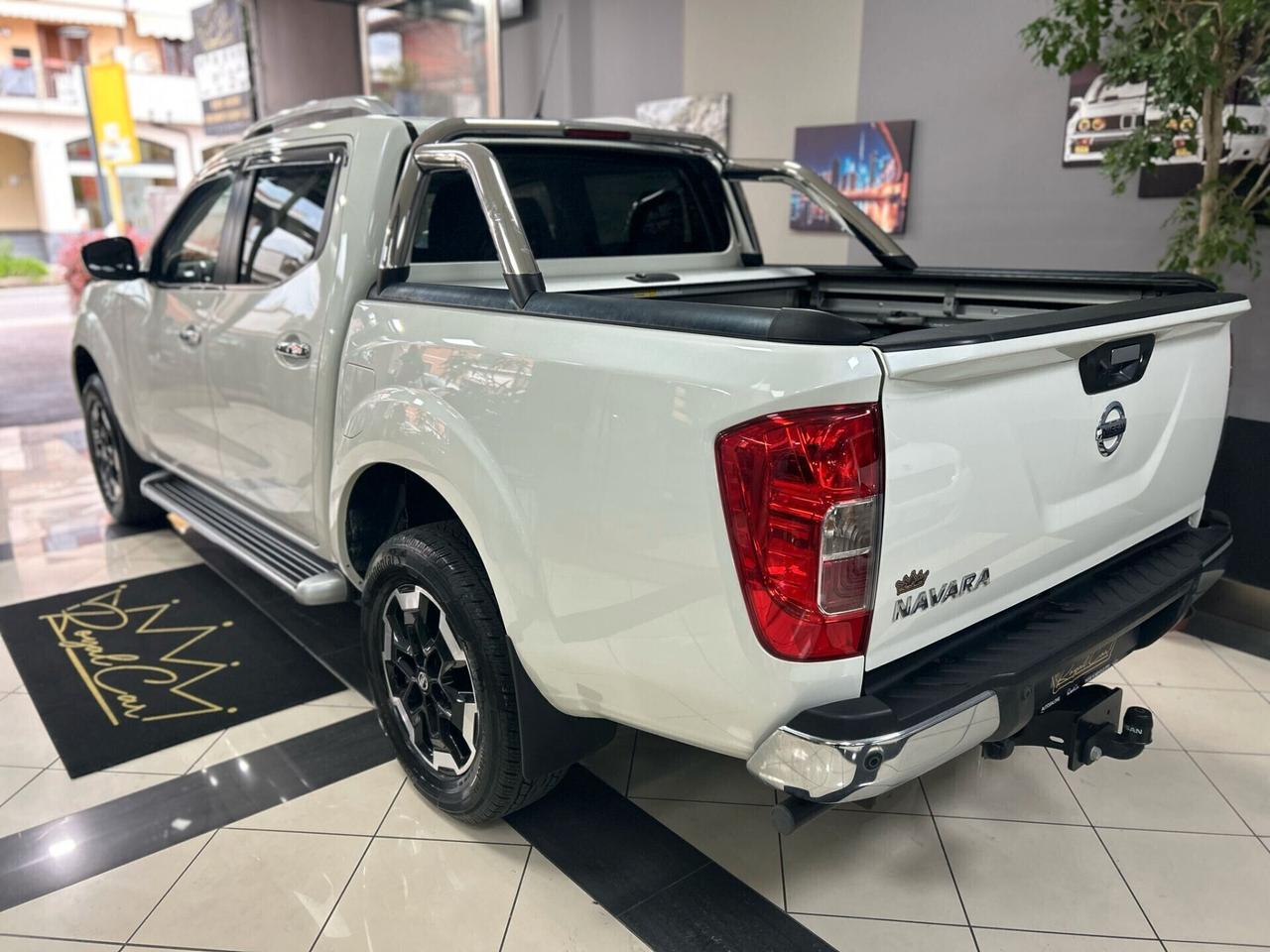 Nissan Navara 2.3 dCi 4WD Double Cab N-Connecta