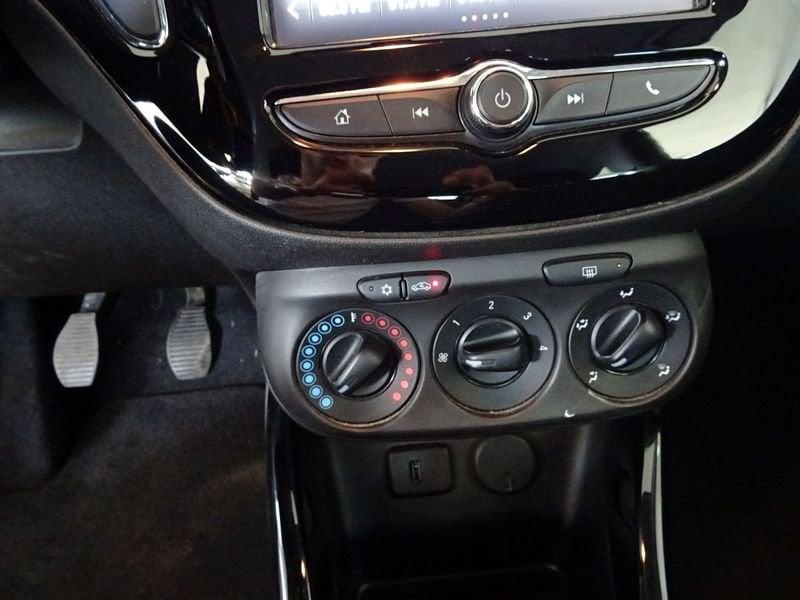 Opel Adam Rocks 1.2 70 CV
