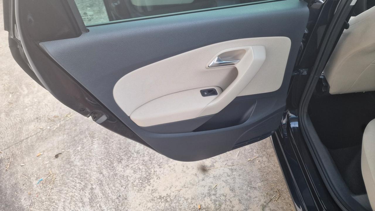 Volkswagen Polo 1.6 TDI 90Cv DSG 5 porte Highline