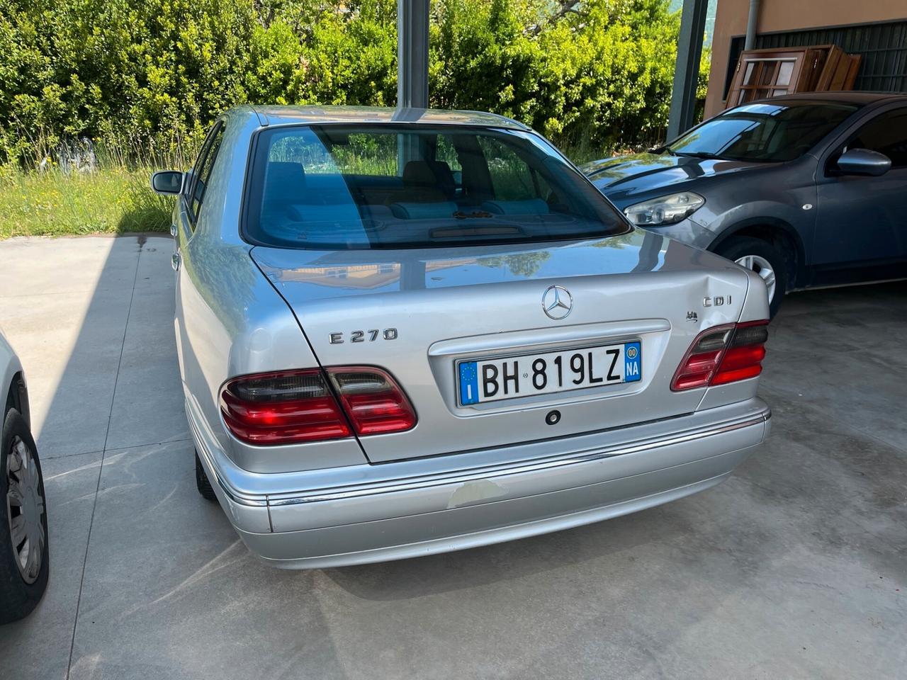 Mercedes-benz E 270 CDI cat Avantgarde