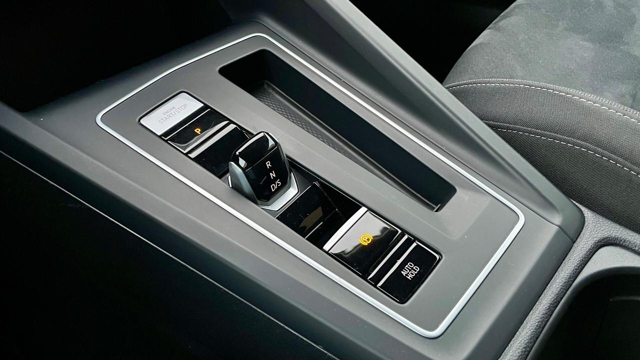 VOLSKWAGEN GOLF VARIANT 2.0 TDI SCR STYLE 150CV - FULL LED, PACCHETTO LUCI, VIRTUAL COCKPIT