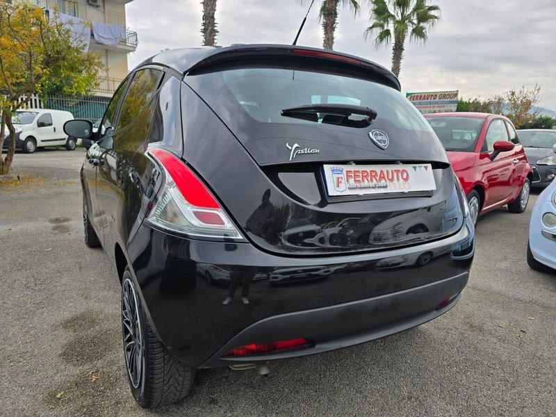 Lancia Ypsilon 1.2 69 CV 5 porte+ GPL Ecochic Gold