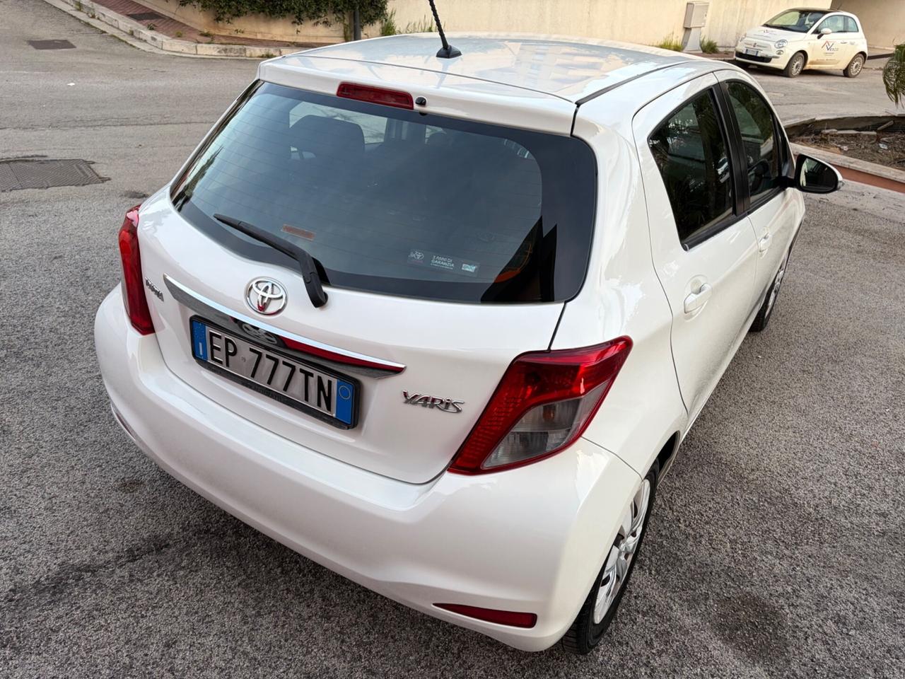 Toyota Yaris 1.0 benz unico proprietario