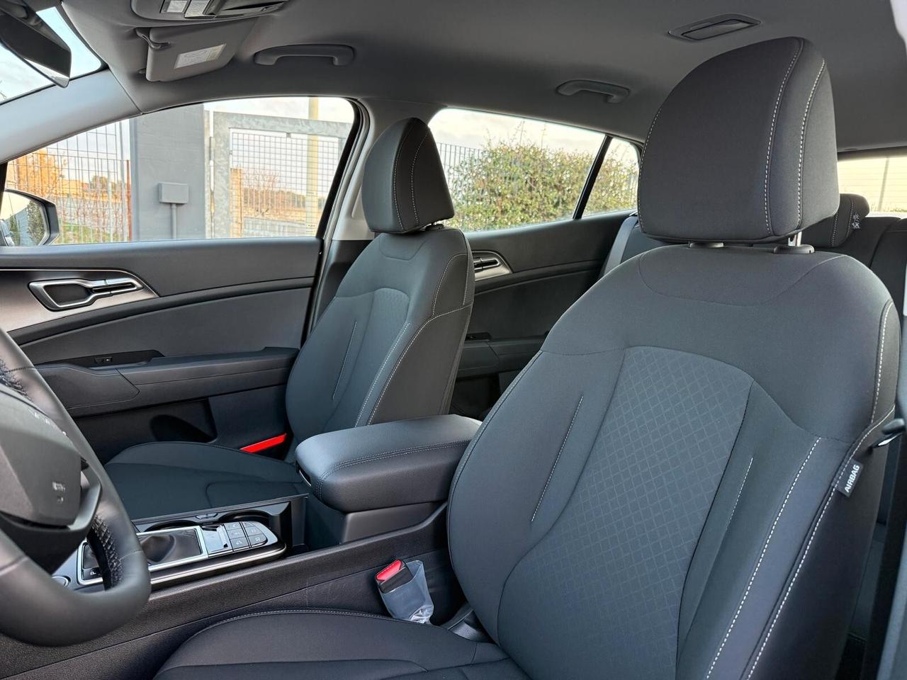 Kia Sportage 1.6 CRDi MHEV Business