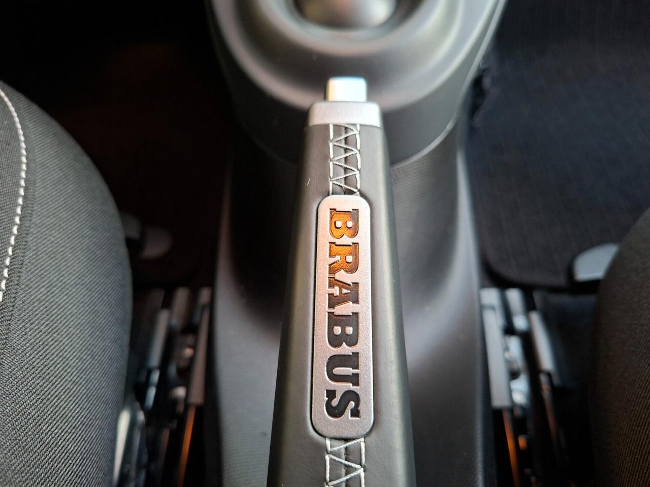 Smart ForTwo 0.9 turbo 90cv Pack Brabus Edition Schermo Pad