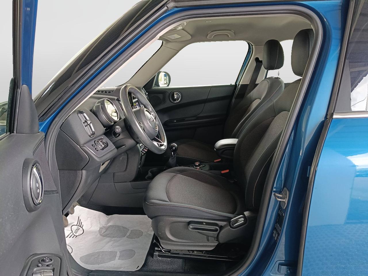 MINI Mini Countryman F60 2017 - Mini Countryman 1.5 One D