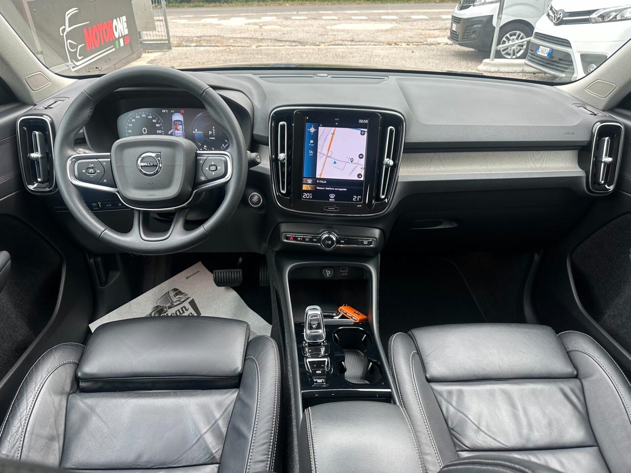 Volvo XC40 Recharge Plug-in Hybrid Inscription Expression