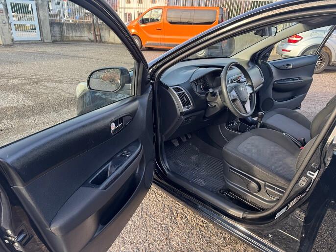 Hyundai i20 1.2 5p. Classic