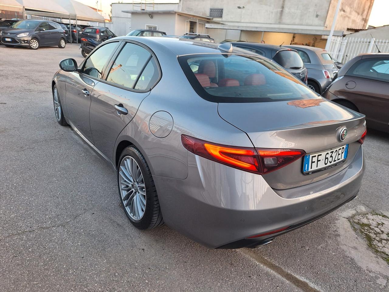 Alfa Romeo Giulia 2.2 Turbodiesel 180 CV AT8 Business Sport Launch Ed.