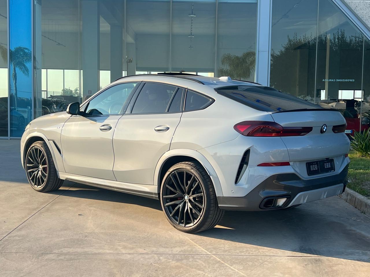 BMW X6 xdrive30d MSport possibilità noleggio noscoring