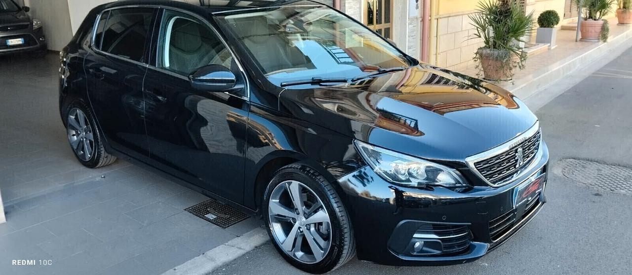 Peugeot 308 BlueHDi 130 S&S Active