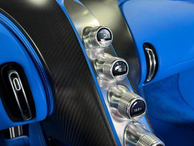 BUGATTI Other SUPER SPORT 8.0 W16 1600HP "1 of 1 Elephant Blanc"