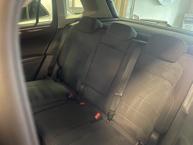 VOLKSWAGEN Tiguan 1.4 TSI eHYBRID DSG Elegance 18" MATRIX PLUG IN