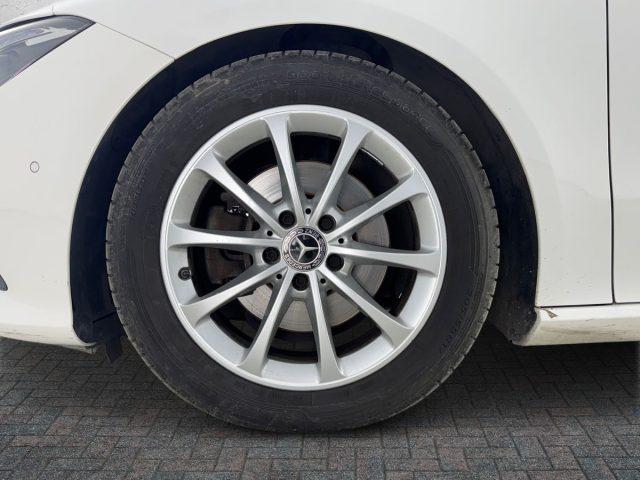 MERCEDES-BENZ CLA 200 d Automatic Shooting Brake Business Extra