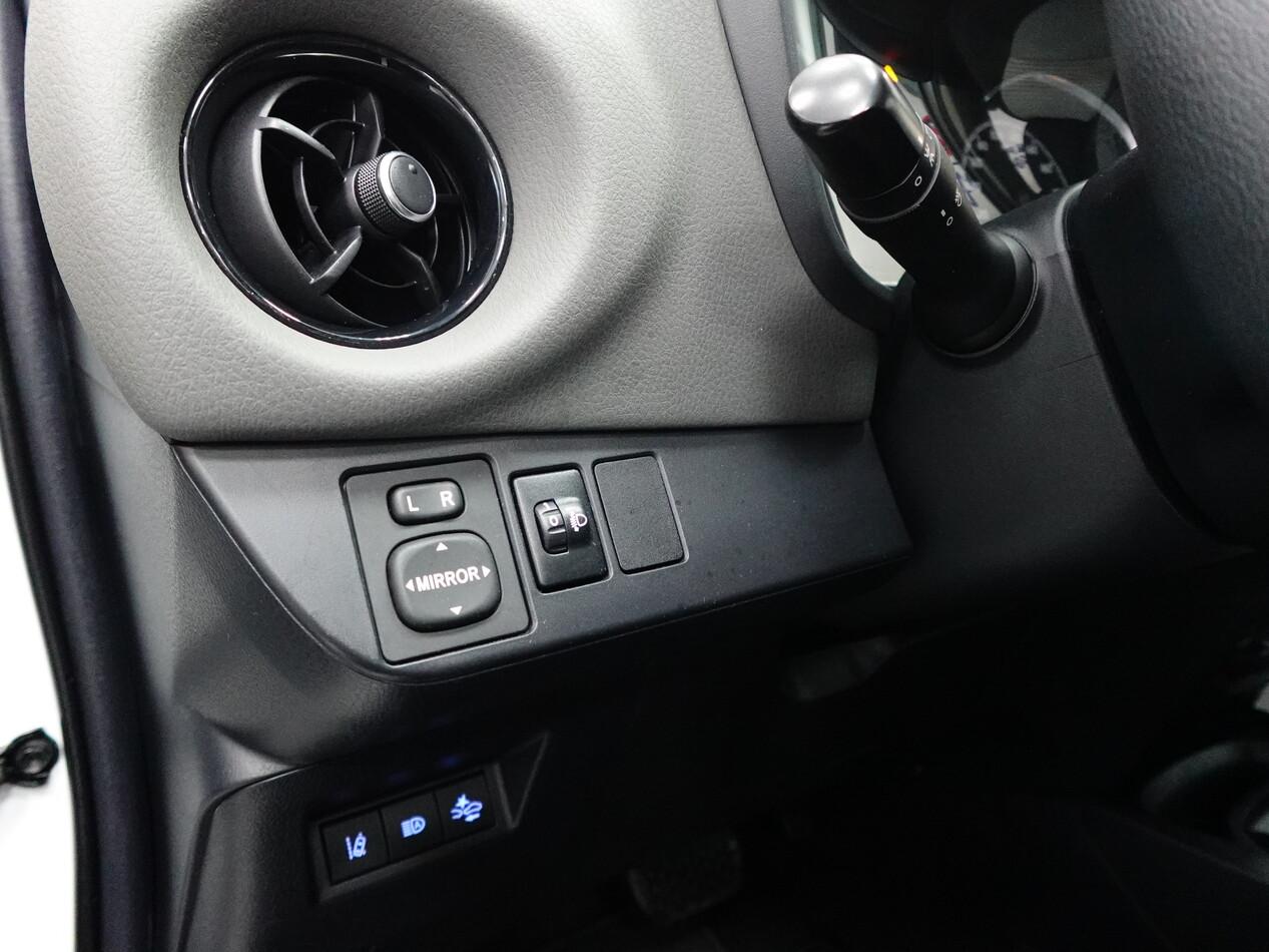 Toyota Yaris 1.5 BZ 73 CV HYBRID BUSINESS