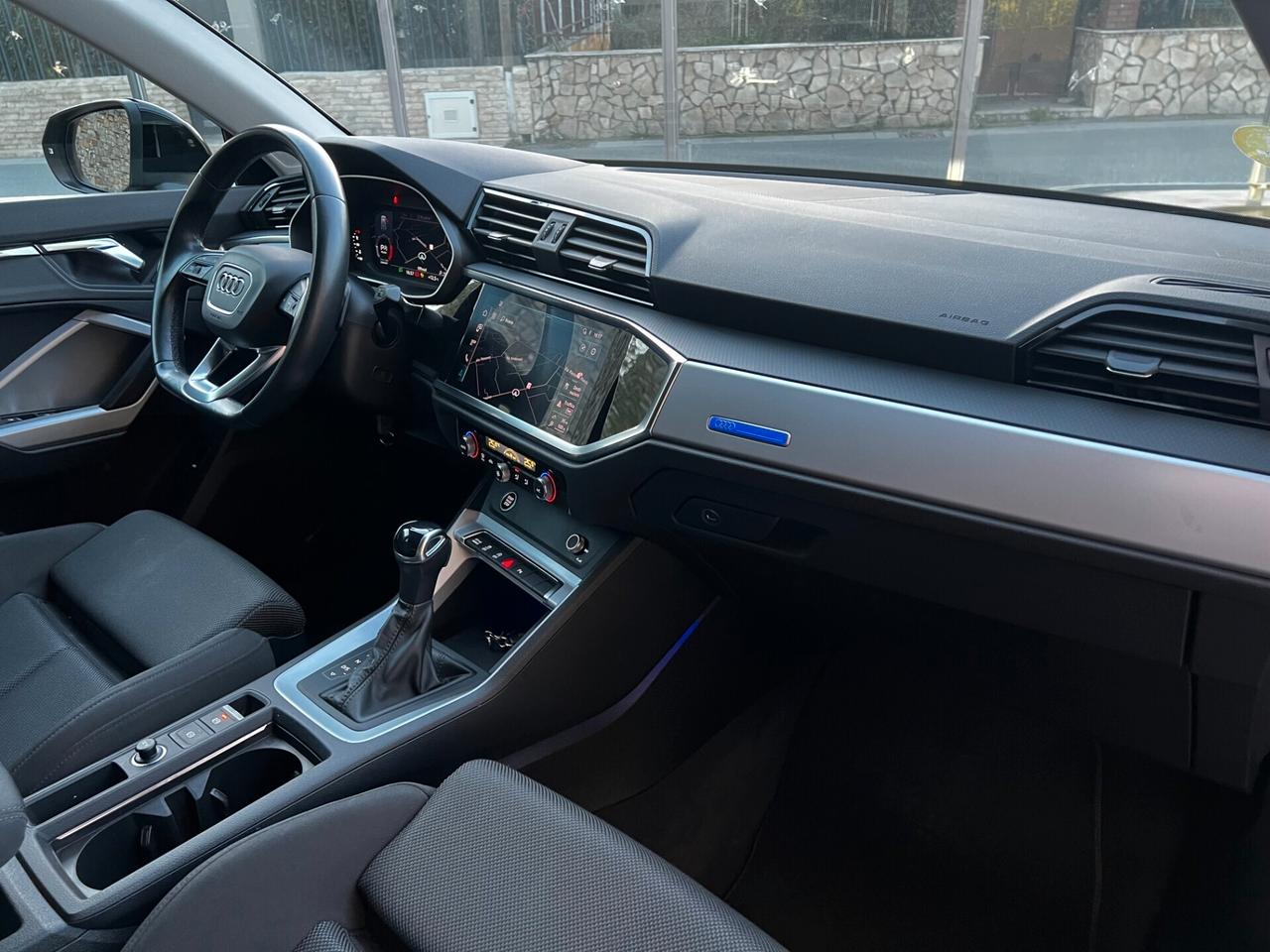 Audi Q3 35 TDI S tronic - 2020