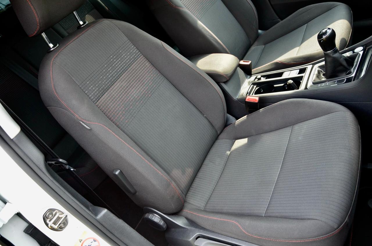 VOLKSWAGEN GOLF 5p 1.0 TSI TRENDLINE 85cv, OK NEOPATENTATI, EURO 6B, NAVI, RETROCAMERA, APPLE ANDROID, PERMUTE