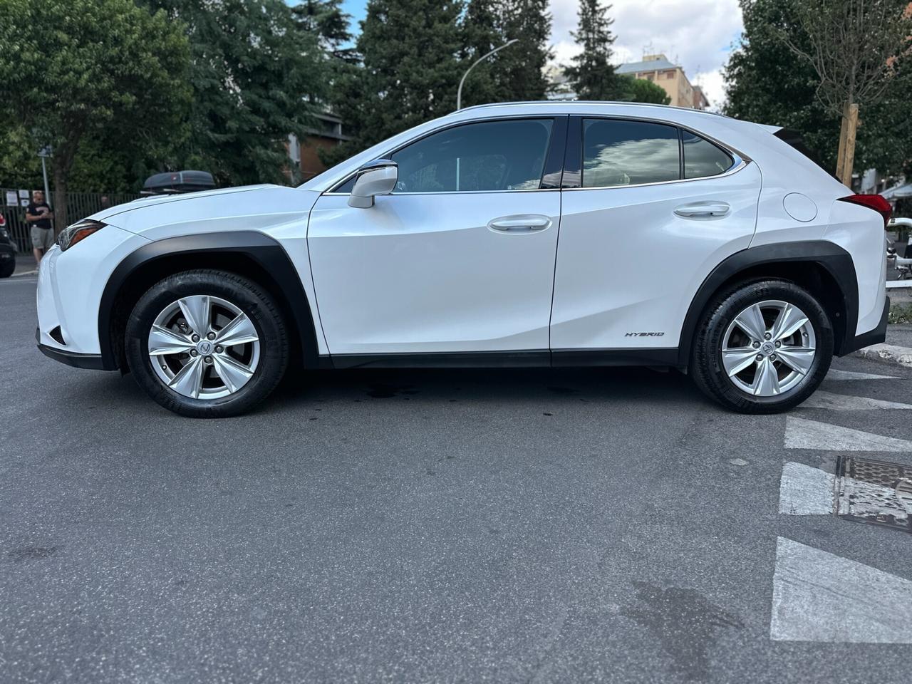 Lexus UX 250h 184cv Tagliandi Lexus