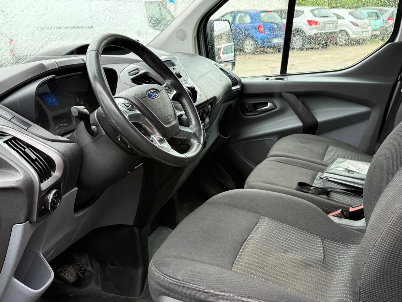 Ford Transit Custom 300 2.2TDCi 125CV 9POSTI 2015