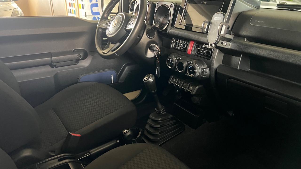 Suzuki Jimny 1.5 5MT Top 4 POSTI
