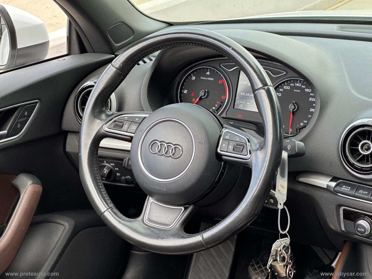 AUDI A3 Cabrio 1.6 TDI clean diesel Attract.