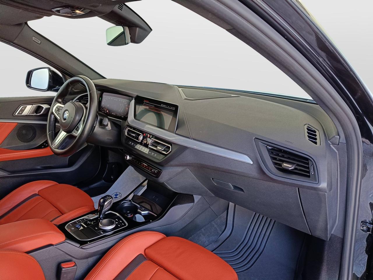 BMW Serie 1 F40 - M 135i xdrive auto