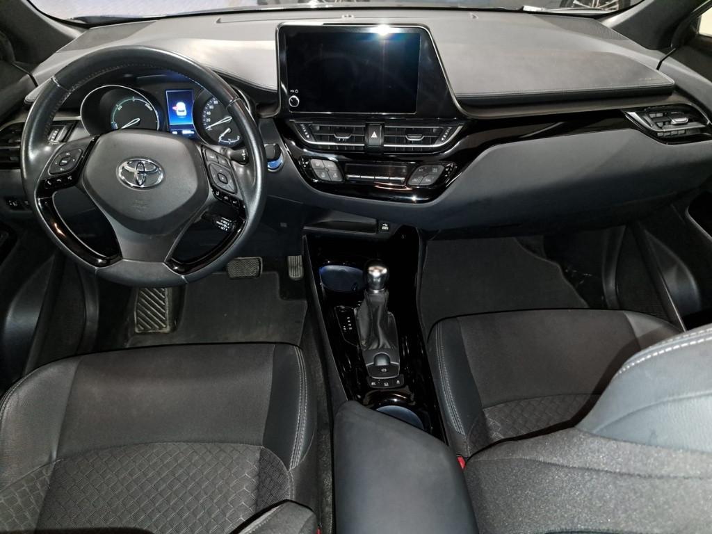 TOYOTA C-HR (2016-2023) - C-HR 2.0 Hybrid E-CVT Trend