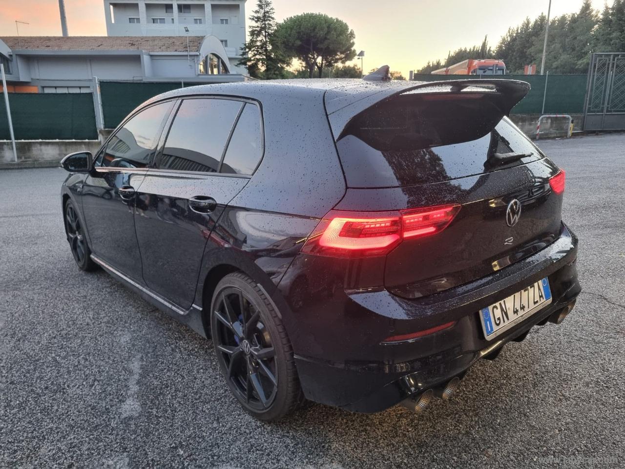 VOLKSWAGEN Golf 2.0 TSI R DSG 4Motion 20 years