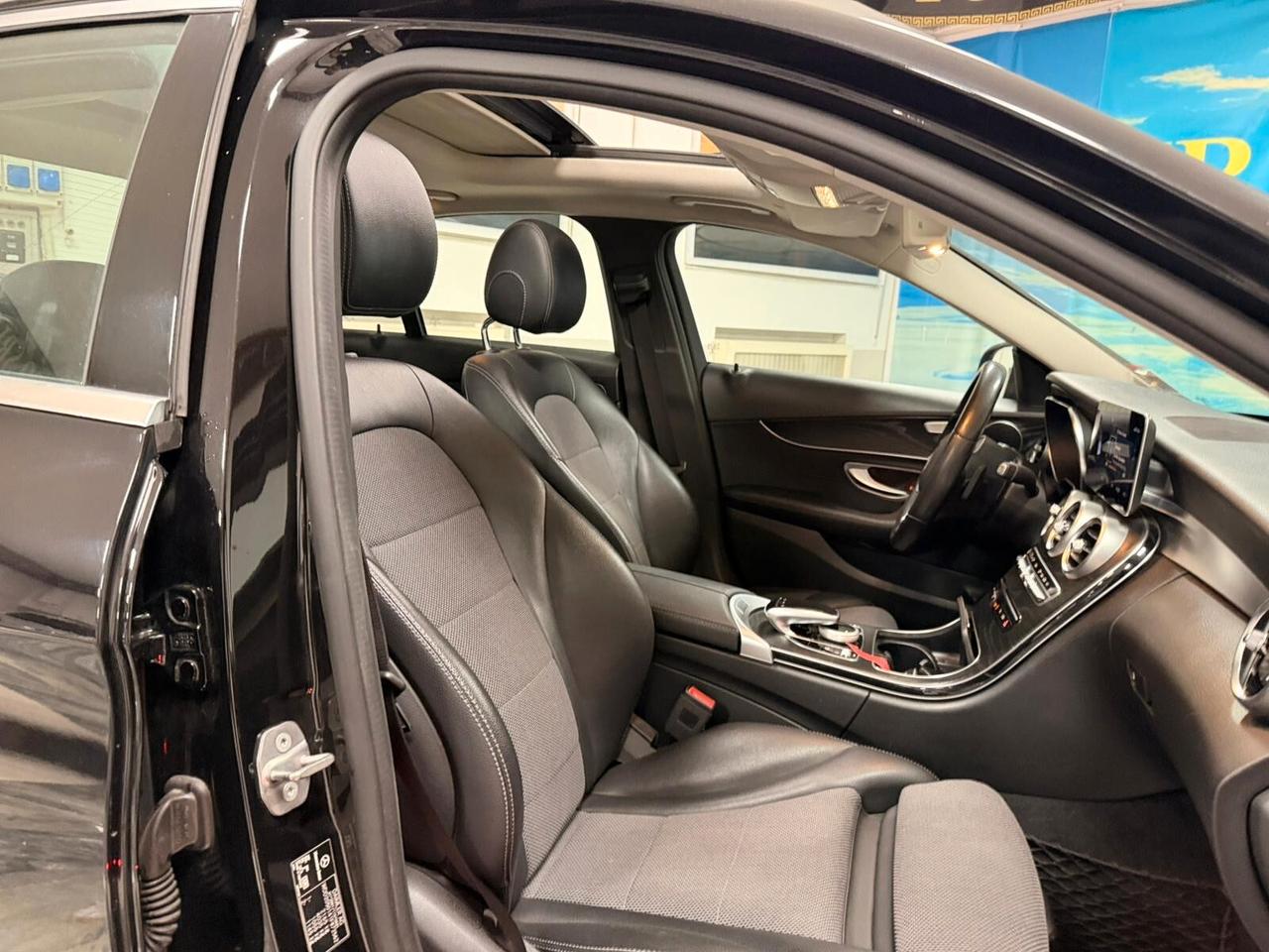 Mercedes-benz C 220 d Auto Premium