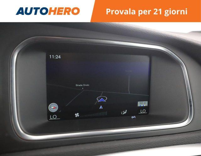 VOLVO V40 T3 R-design Kinetic