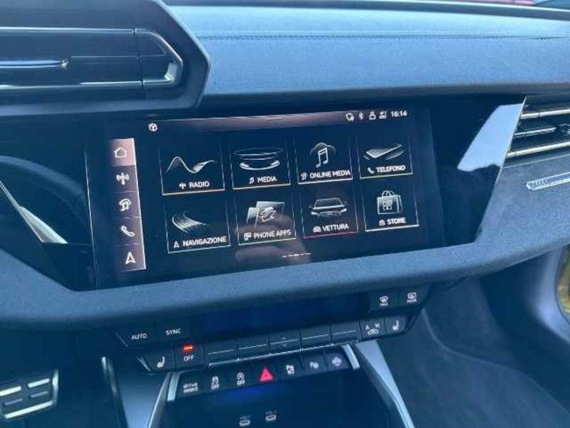 Audi A3 IV 2024 allstreet 1.5 tfsi mhev Identity Contrast 150cv s-tronic