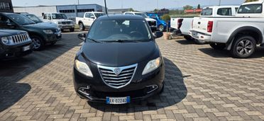 LANCIA YPSILON 1,2 69cv SINISTRATA