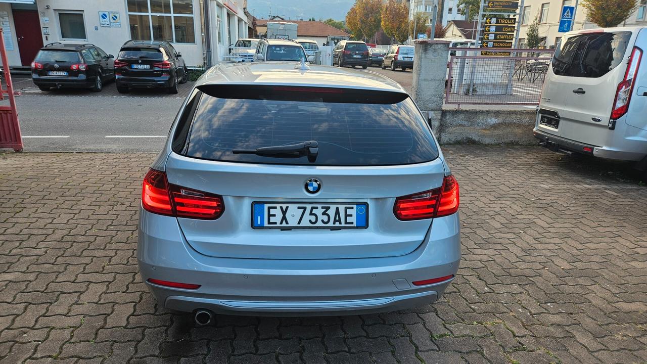Bmw 320d Touring Modern PELLE-TETTO-NAVY-IMPECCABILE