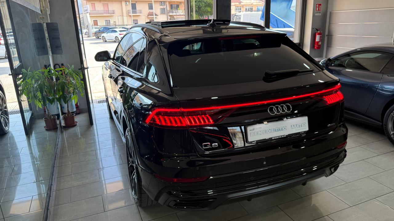 AUDI Q8 TDI 231 CV TETTO APRIBILE UFF ITALIA