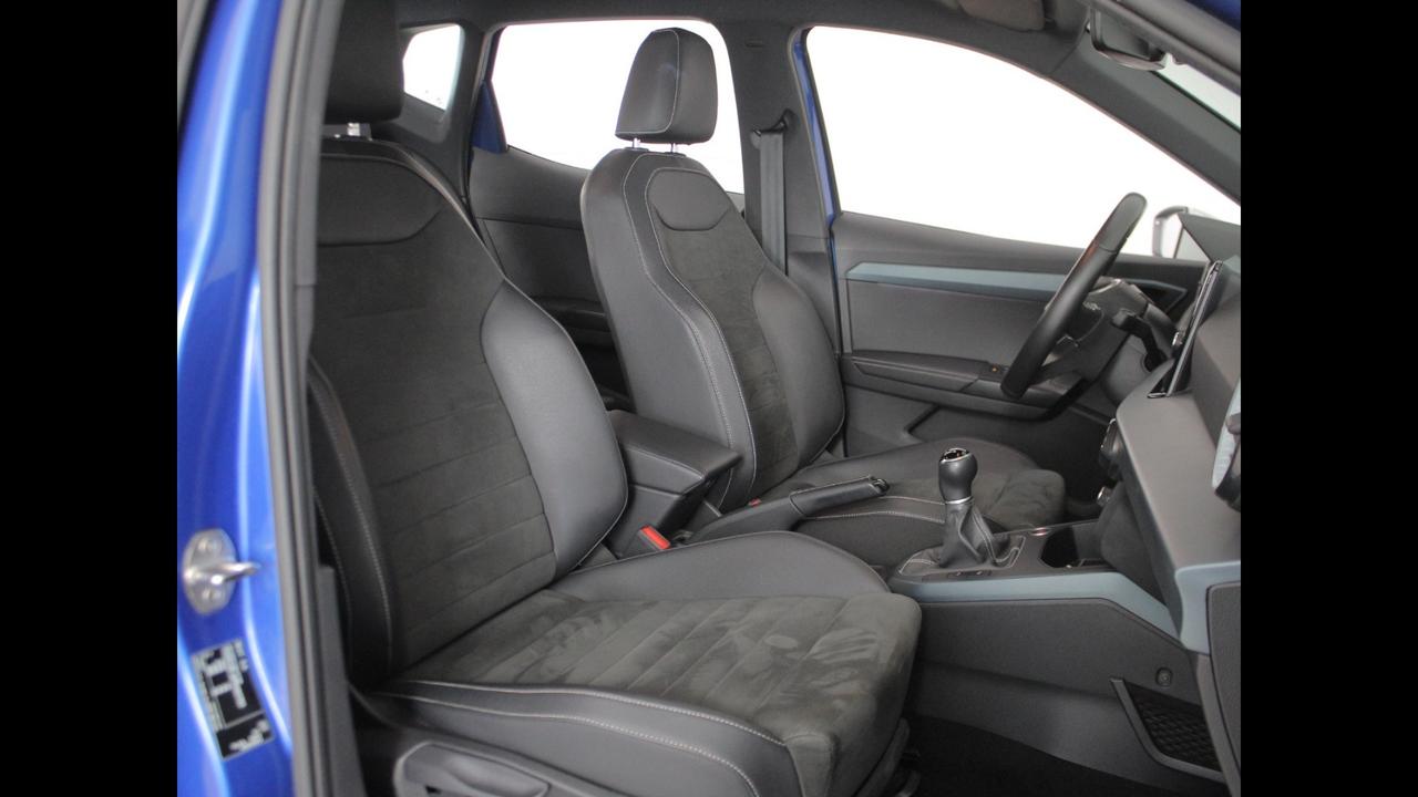 SEAT Arona 2022 - Arona 1.0 ecotsi Xperience 110cv